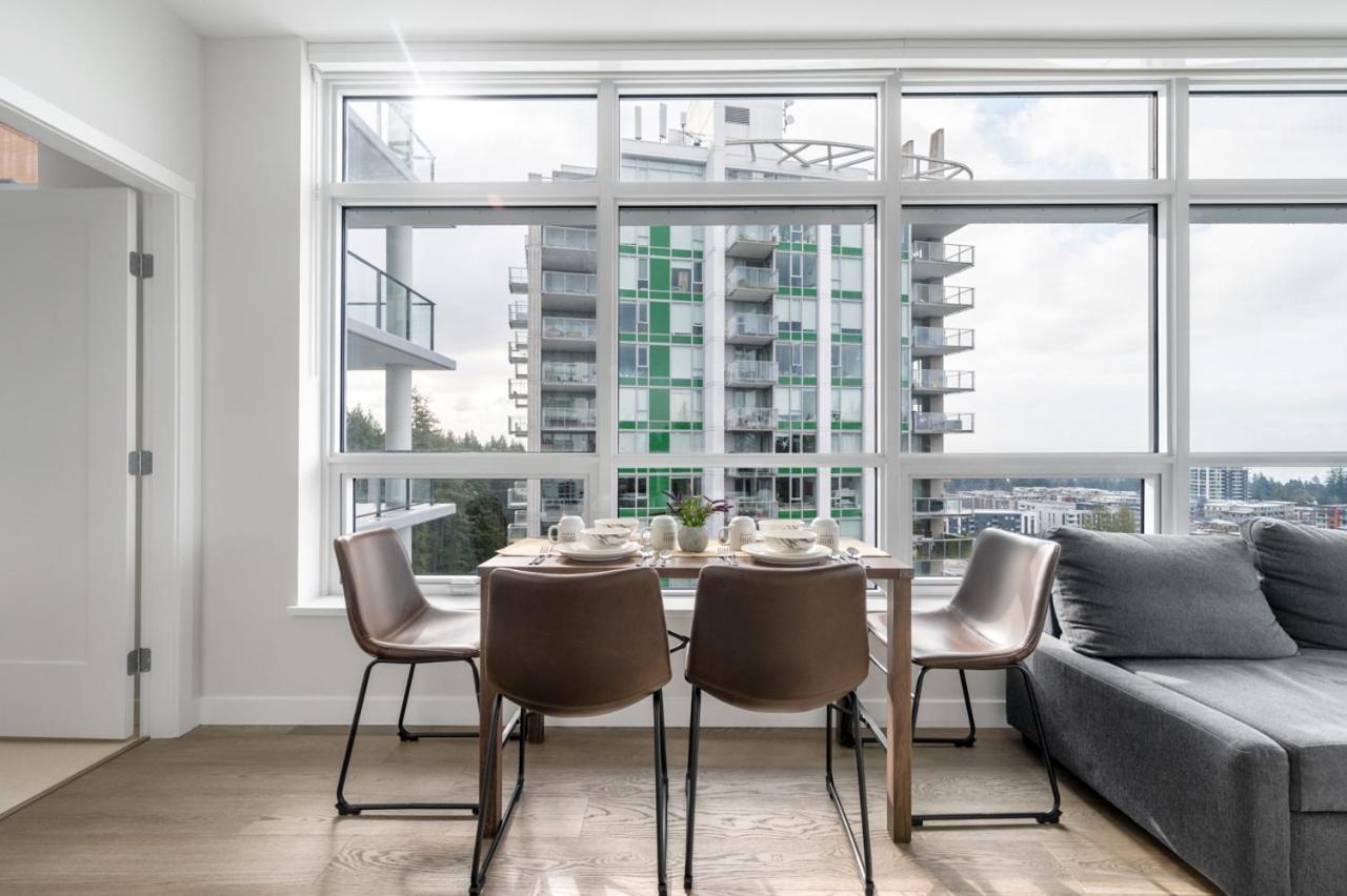 Urban Oasis: Stylish Apartment Retreat At Ubc Vancouver Exteriör bild